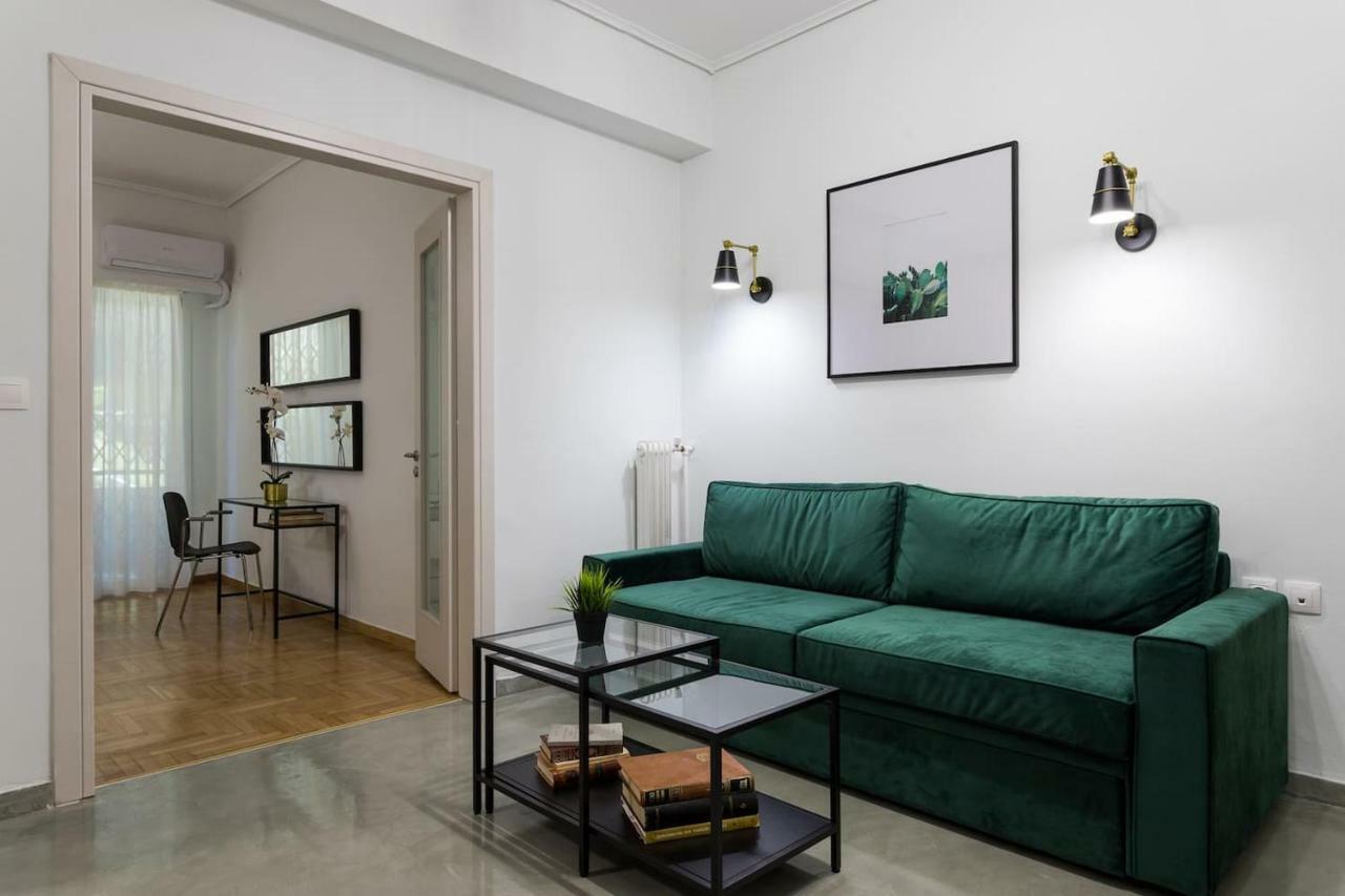 Hip & Stylish Flat In The City Center Athens Exterior photo