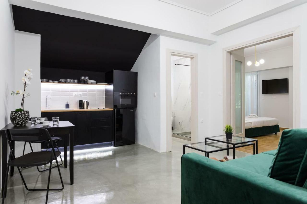 Hip & Stylish Flat In The City Center Athens Exterior photo