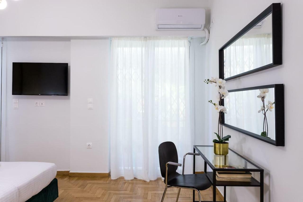 Hip & Stylish Flat In The City Center Athens Exterior photo